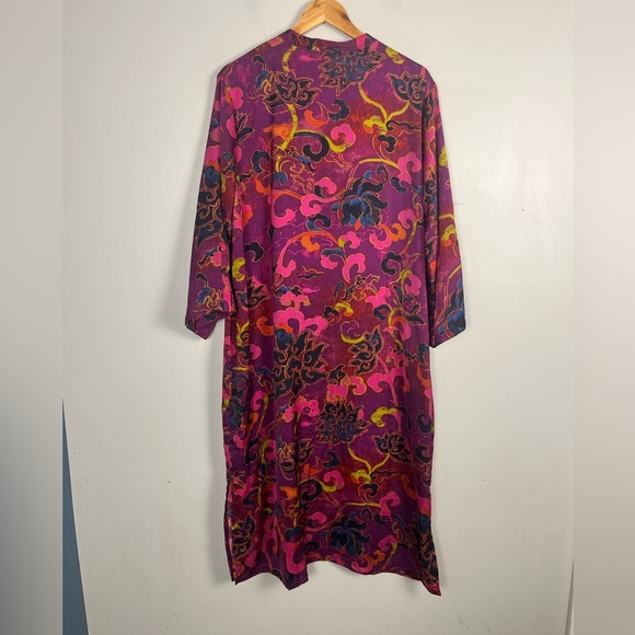 Natori Matte Satin Caftan in plum multi size XL Front Zip - Picture 4 of 7